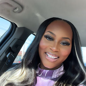 Meet your Posher, Khaleah